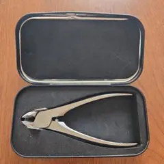 Item thumbnail for item ec7cf88b-2c4c-4a0e-8a68-883465624174