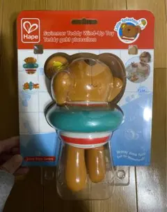 Hape Swimmer Teddy Wind-Up Toyクマのバストイお風呂のサムネイル