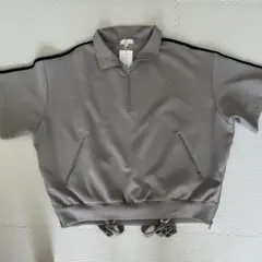 グレー ハーフジップ トレーナー