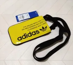 【新品】adidas イエロー ショルダーバッグ　スマホケース