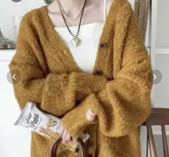 Java ブークレーVネックカーディガン