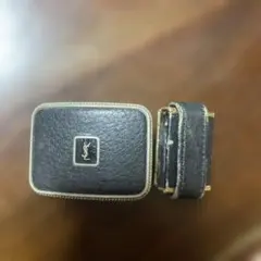 Yves Saint Laurent ベルト バックル