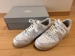ナイキエアフォース1 スニーカー