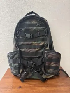 【新品】CHROME ECHO BRAVO CAMO 迷彩バックパック 新品】CHROME ECHO BRAVO CAMO 迷彩バックパック - メルカリ