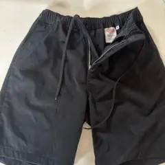 DANTON 黒 ショートパンツ 38のサムネイル