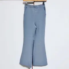 GU ブルー　フレアカラーパンツ