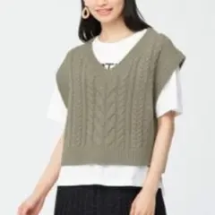 GU　ジーユー　チャンキーニットクロップドベスト