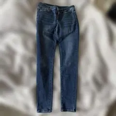 Item thumbnail for item 36fa78e5-5fd6-466e-ba41-3160a3243122