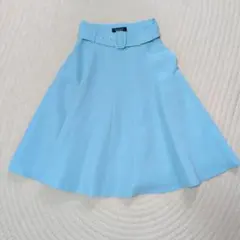 JUSGLITTY ベルト付きフレアスカート ライトブルーのサムネイル