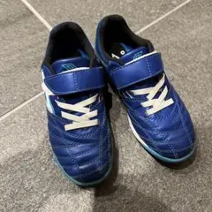 umbro サッカーシューズ 青 18