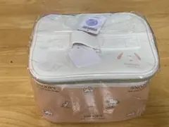 スヌーピー　化粧ポーチ