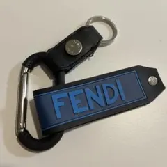 FENDI キーホルダー カラビナ レザー ラバー