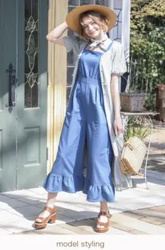 裾フリルデニムサロペットパンツ　Fi.n.t