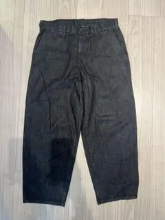 完売品　ユニクロ　ワイドテーパードジーンズ