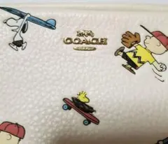 【新品】COACH×SNOOPY コスメティックポーチ