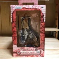 ワンピース　一番くじ　シャンクスフィギュア