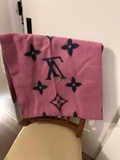 Louis Vuitton モノグラム リバーシブル マフラーのサムネイル