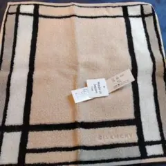 Item thumbnail for item 562f1036-d297-49d2-a293-a4b48879f25e