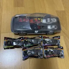 ダイキャスト製ポルシェミニカー５種と8台セット透明カバー付き