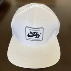 Item thumbnail for item a4456956-c185-4318-acf8-13292d0b4b1d