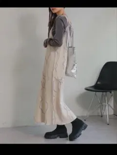 Item thumbnail for item 2718ab4a-3ffa-4549-82a1-aa063cba875d