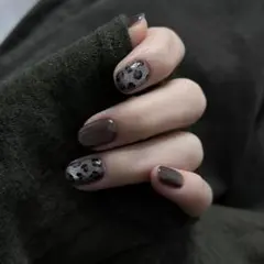 ダークグレー レオパード柄 ネイルチップセット