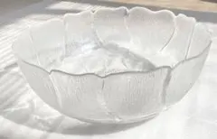 ◾️arcoroc アルコロック　ガラス皿　花　ガラス　サラダボウル　そうめん皿のサムネイル