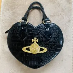 ヴィヴィアンウェストウッド　ハンドバッグ　ハート型バック　ビッグオーブ