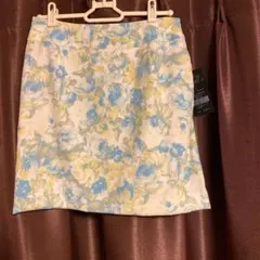 セシルマクビー花柄スカート