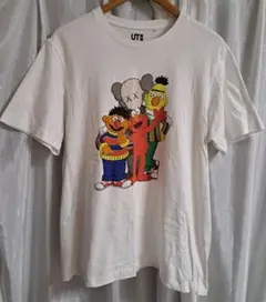 古着 ユニクロ UT KAWS × セサミストリート Tシャツ Lサイズ 白