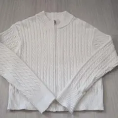 GU ケーブル編み ホワイト カーディガン