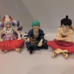 ワンピース フィギュア 3体セット ヤマト ゾロ ルフィのサムネイル