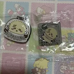 ちいかわ　くら寿司 コラボグッズ　ラッコ　ハチワレ