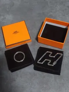 極希少HERMES C刻 ベースボールチャーム エルメス レザー キーホルダー 極希少HERMES C刻 ベースボールチャーム エルメス レザー キーホルダー