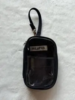 MILKFED LOGO CARRY POUCH (ブラック)のサムネイル