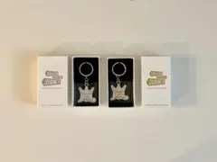 新品】嵐を旅する展覧会 スワロフスキー キーホルダー ゴールド