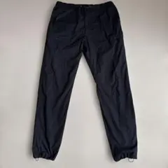 ユニクロ　防風ウォームイージーパンツ　暖パン　カーゴパンツタイプ　L