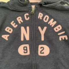 お値下げ　Abercrombie＆Fitch パーカー