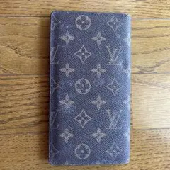 Louis Vuitton モノグラム 二つ折り財布