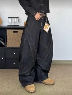 バルーンデニムパンツ　ブラック　XSサイズ　身長165から170の人におすすめ！