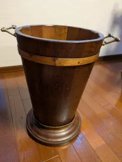 アンティーク木製傘立て真鍮ハンドル付き