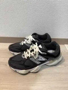 New Balance 9060 【美品】　ブラックのサムネイル