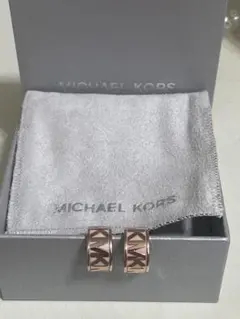 Michael Kors MKロゴ フープピアス ピンクゴールドのサムネイル