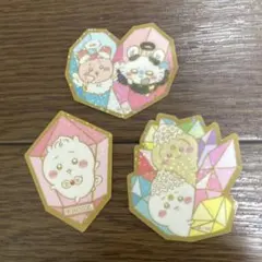 ちいかわ　キラキラダイカットステッカー付きグミ　モモンガ　カニちゃん うさぎ