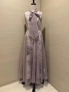 FRAY I.D（フレイ アイディー） シークインフラワーオフショルドレス