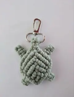 Item thumbnail for item 3ed9ae84-e2f0-4c47-bb7f-5ec7b9e38c59