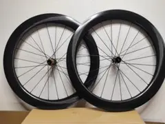 新品未使用 軽量カーボンホイール 1401g 60mmハイト　手組み 新品未使用 軽量カーボンホイール 1401g 60mmハイト 手組み - メルカリ