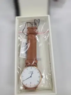 Daniel Wellington 腕時計 766⑨ - メルカリ