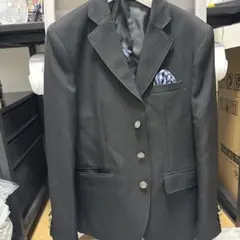 ダークグレー ストライプ スーツ　ズボン付きのサムネイル