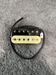 Item thumbnail for item afc5eb3c-78c4-4afe-9421-410153d81edd